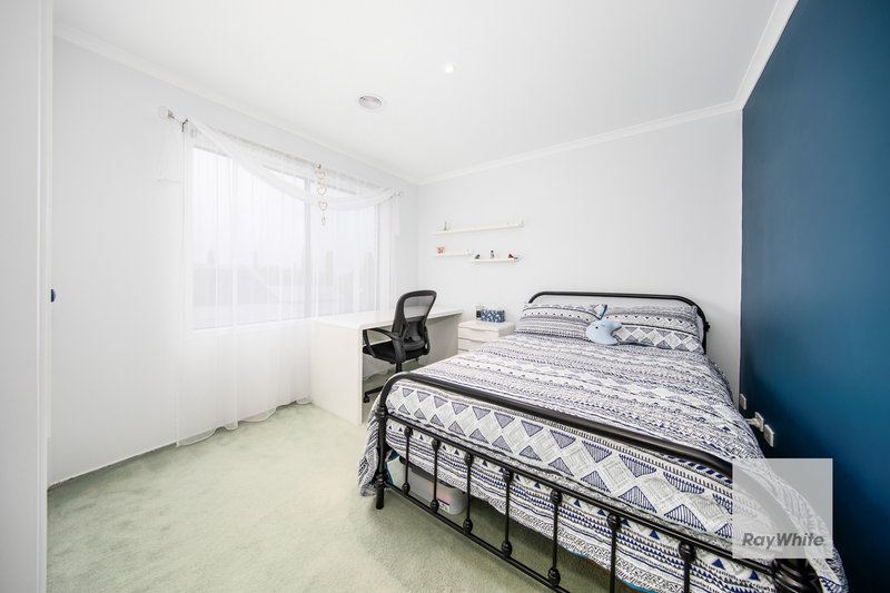 Photo - 31 Wolviston Avenue, Hillside VIC 3037 - Image 12