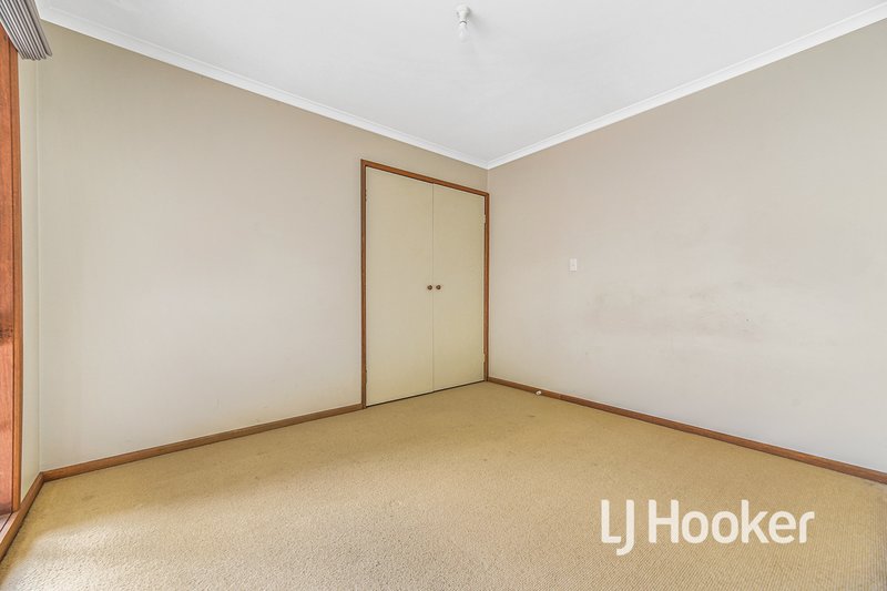 Photo - 31 Woodlands Crescent, Narre Warren VIC 3805 - Image 14