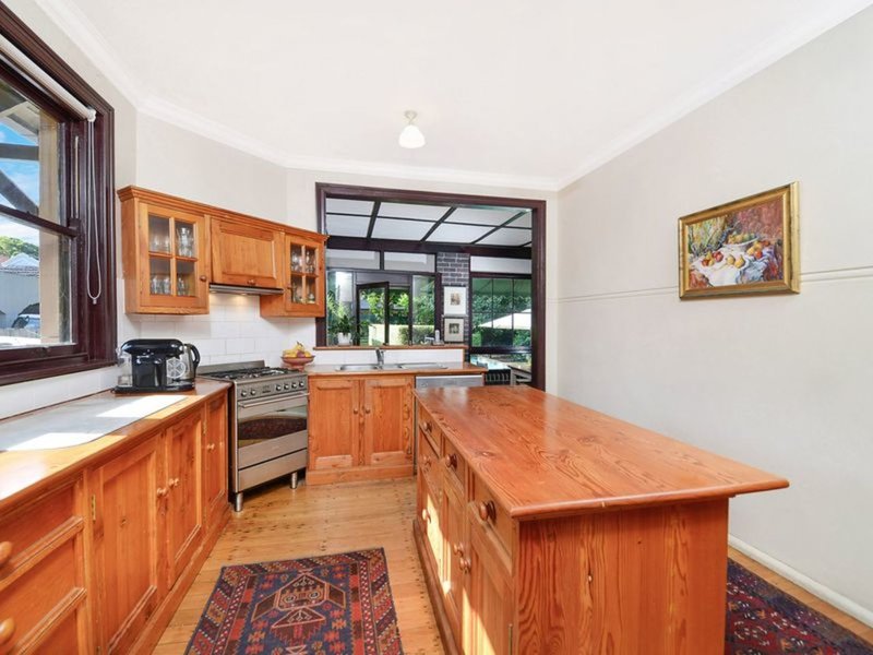 Photo - 31 Wyatt Avenue, Burwood NSW 2134 - Image 14