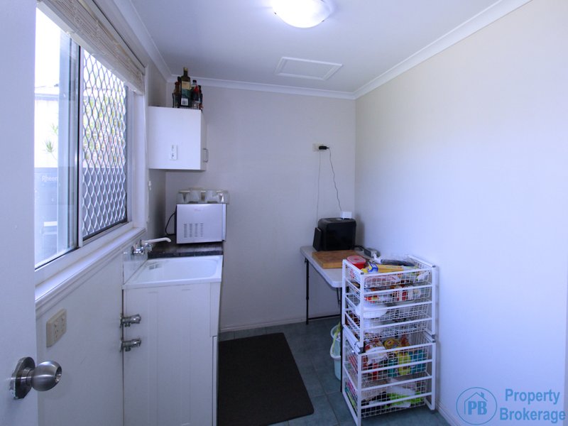 Photo - 31 Yaralla Street, Maryborough QLD 4650 - Image 14