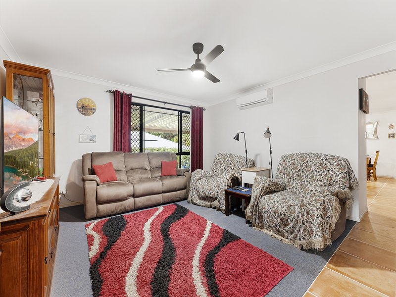 Photo - 31 Yellow Cedar Place, Palmwoods QLD 4555 - Image 7