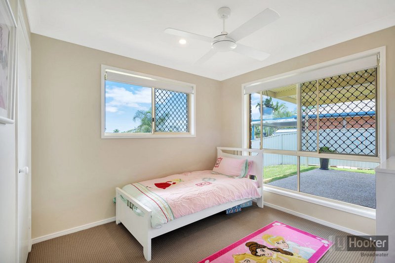 Photo - 31 Zoeller Drive, Parkwood QLD 4214 - Image 11