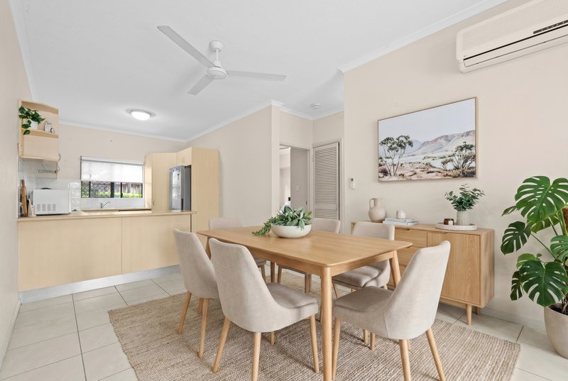 Photo - 3/10-12 Oyster Court, Trinity Beach QLD 4879 - Image 2