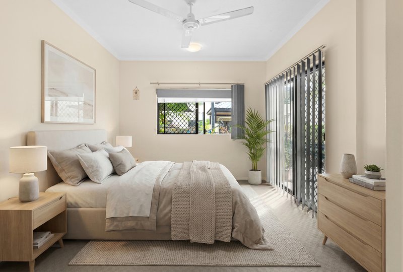 Photo - 3/10-12 Oyster Court, Trinity Beach QLD 4879 - Image 6