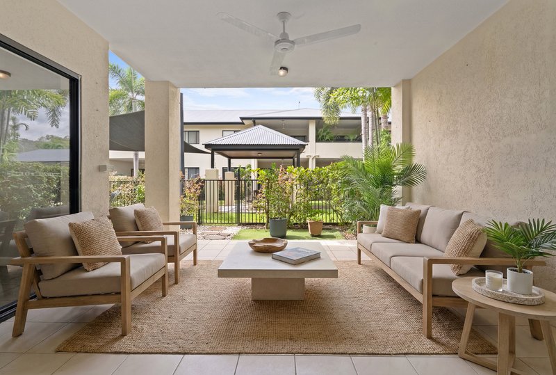 Photo - 3/10-12 Oyster Court, Trinity Beach QLD 4879 - Image 8