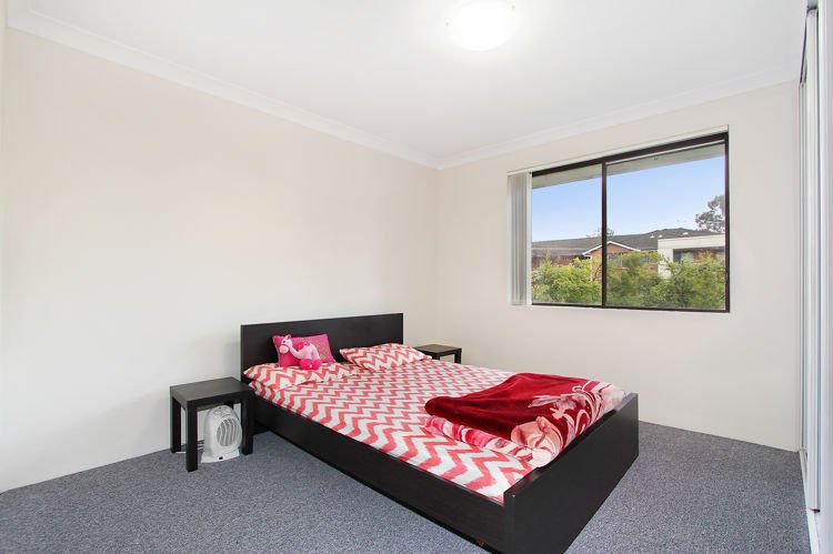 Photo - 3/10-12 Paton Street, Merrylands NSW 2160 - Image 5