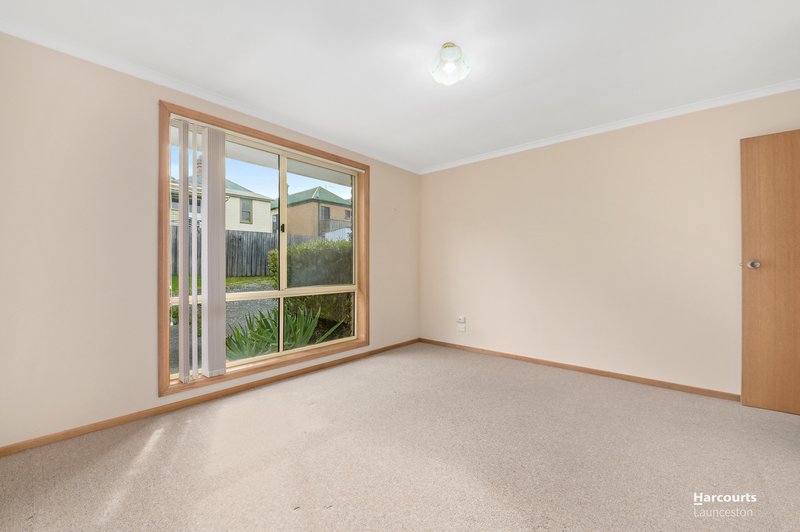 Photo - 3/10-14 Sadler Street, Mowbray TAS 7248 - Image 9