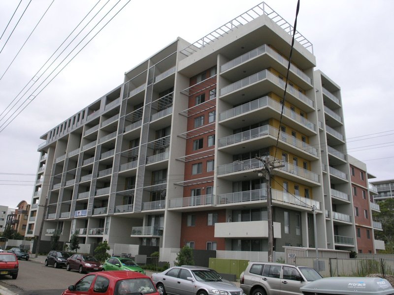 Photo - 3/10-16 Castlereagh Street, Liverpool NSW 2170 - Image 1