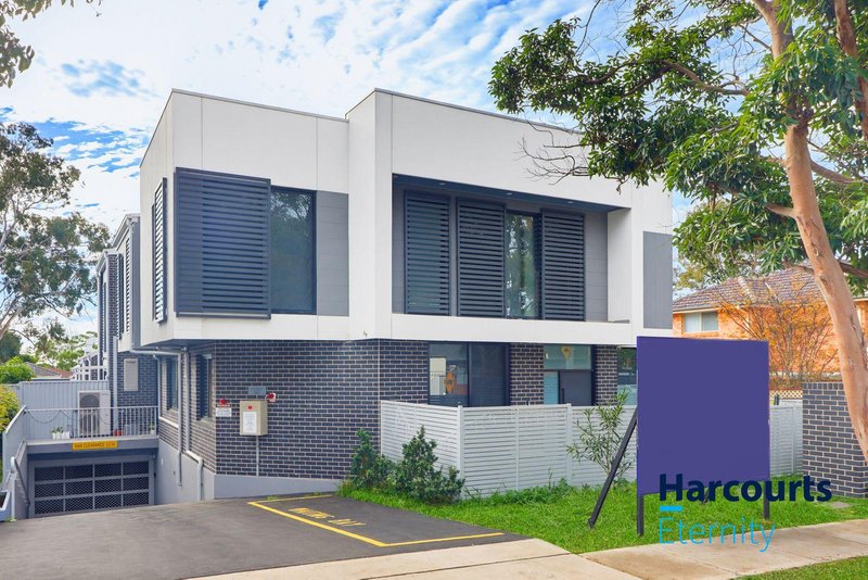 Photo - 3/10 Bando Road, Girraween NSW 2145 - Image 1