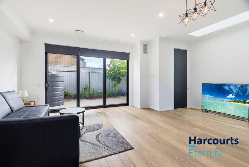 Photo - 3/10 Bando Road, Girraween NSW 2145 - Image 2