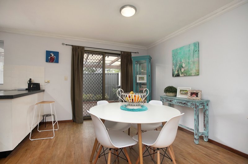 Photo - 3/10 Bridges Road, Melville WA 6156 - Image 11