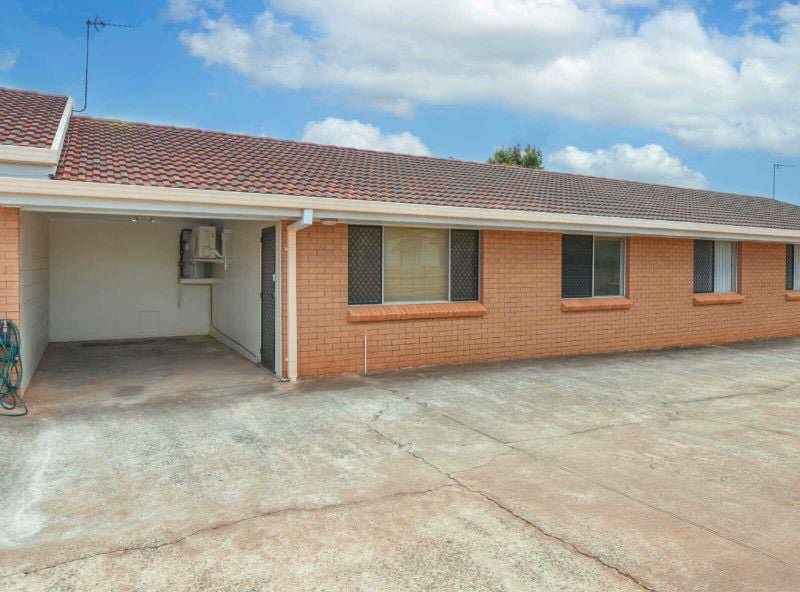 Photo - 3/10 Buckland Street, Harristown QLD 4350 - Image 10