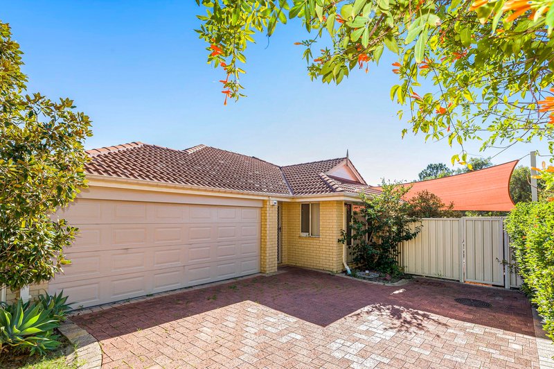 Photo - 3/10 Delamere Way, Camillo WA 6111 - Image 1