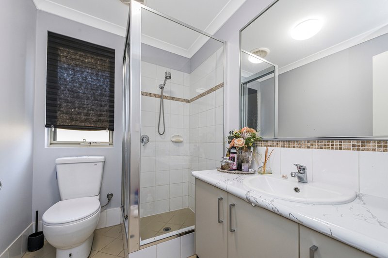 Photo - 3/10 Delamere Way, Camillo WA 6111 - Image 7