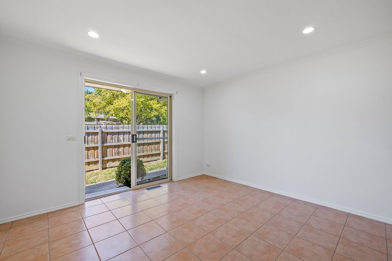 Photo - 3/10 Dennis Street, Croydon VIC 3136 - Image 5