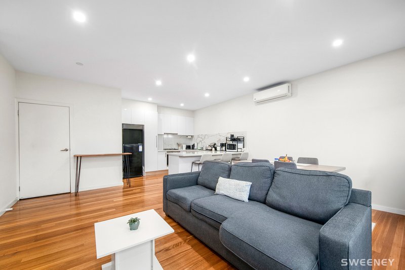 Photo - 3/10 Huxtable Avenue, Altona North VIC 3025 - Image 7