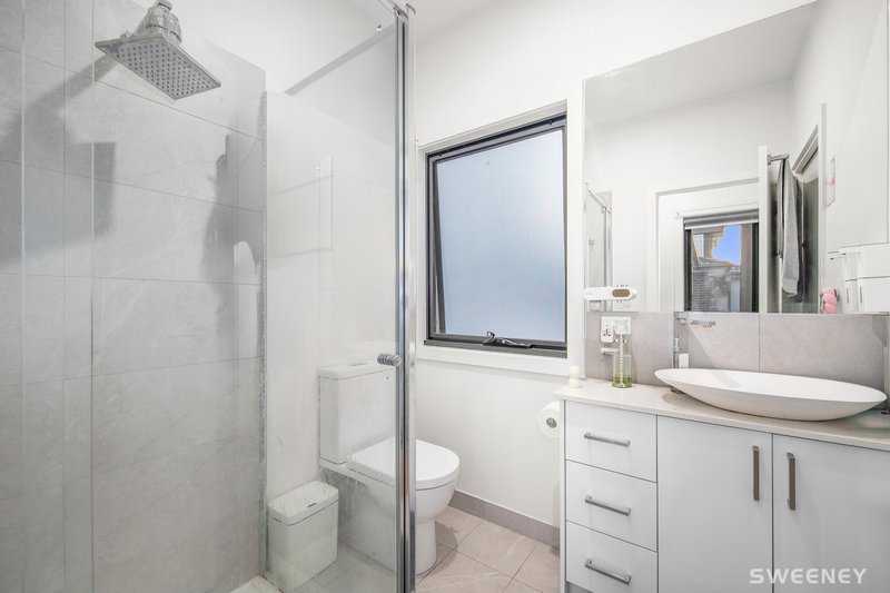 Photo - 3/10 Huxtable Avenue, Altona North VIC 3025 - Image 11