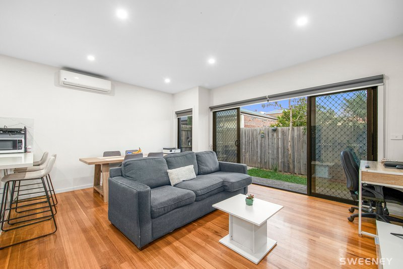 Photo - 3/10 Huxtable Avenue, Altona North VIC 3025 - Image 7