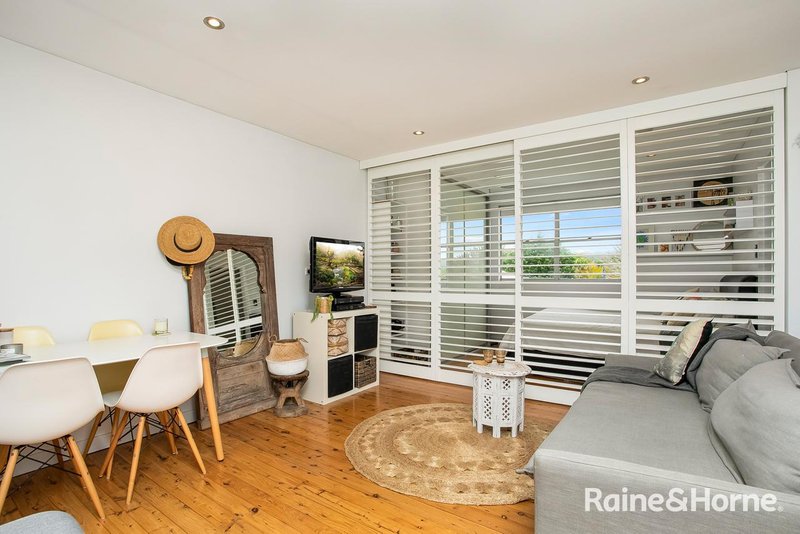 Photo - 3/10 Marine Parade, Avalon Beach NSW 2107 - Image 8