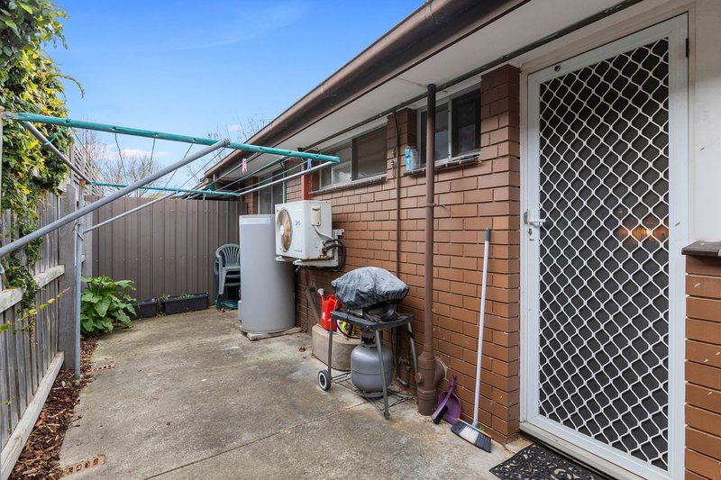 Photo - 3/10 Oliver Street, Manifold Heights VIC 3218 - Image 7