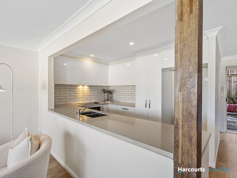 Photo - 3/10 Riddell Street, Bulimba QLD 4171 - Image 5