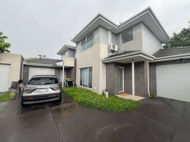 Photo - 3/10 Shadforth Street, Westmeadows VIC 3049 - Image 1