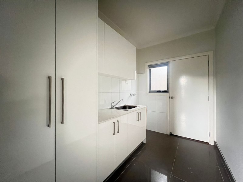Photo - 3/10 Shadforth Street, Westmeadows VIC 3049 - Image 15