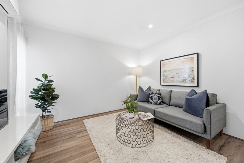 Photo - 3/10 Tate Street, St James WA 6102 - Image 3