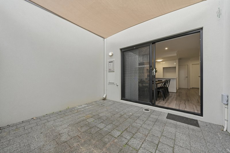 Photo - 3/10 Tate Street, St James WA 6102 - Image 18