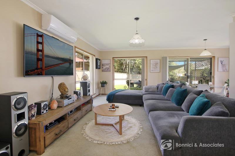 Photo - 3/10 Thrush Court, West Wodonga VIC 3690 - Image 3