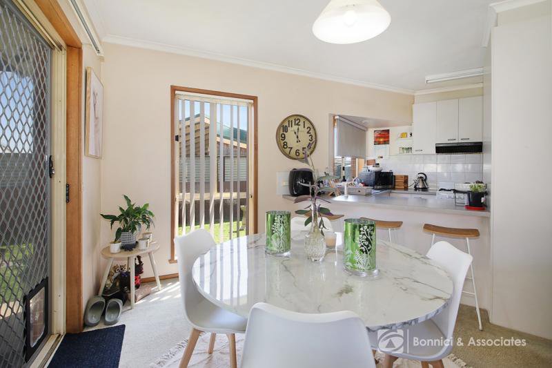 Photo - 3/10 Thrush Court, West Wodonga VIC 3690 - Image 5