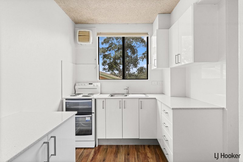 Photo - 3/10 Walsh Place, Curtin ACT 2605 - Image 2