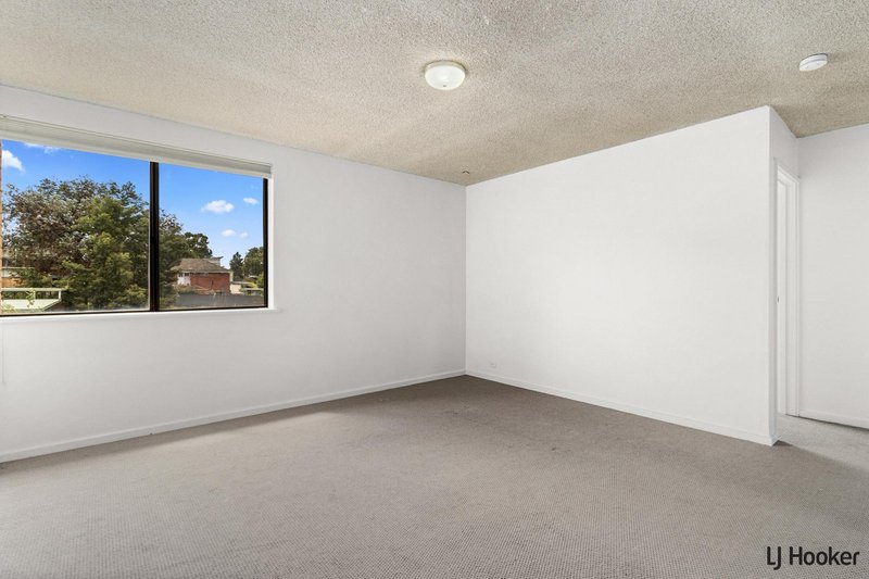 Photo - 3/10 Walsh Place, Curtin ACT 2605 - Image 3
