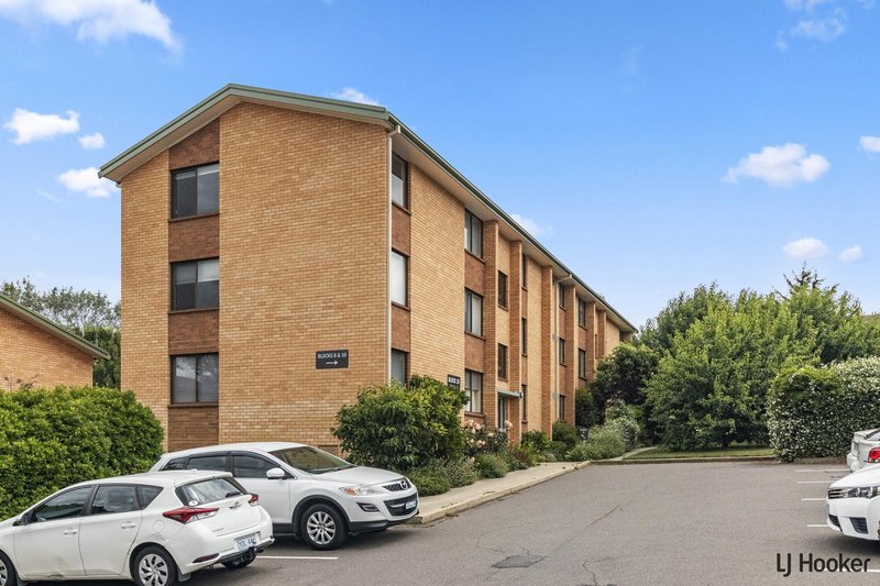 Photo - 3/10 Walsh Place, Curtin ACT 2605 - Image 4