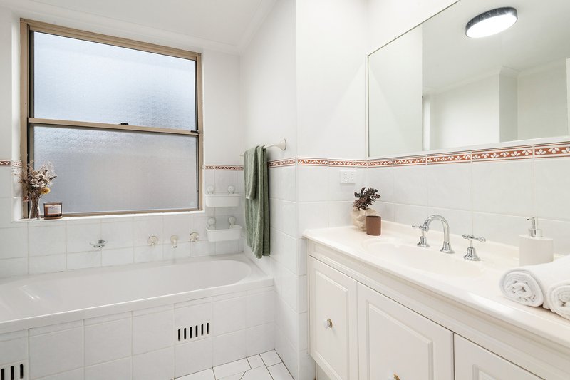Photo - 3/10 Williams Parade, Dulwich Hill NSW 2203 - Image 6
