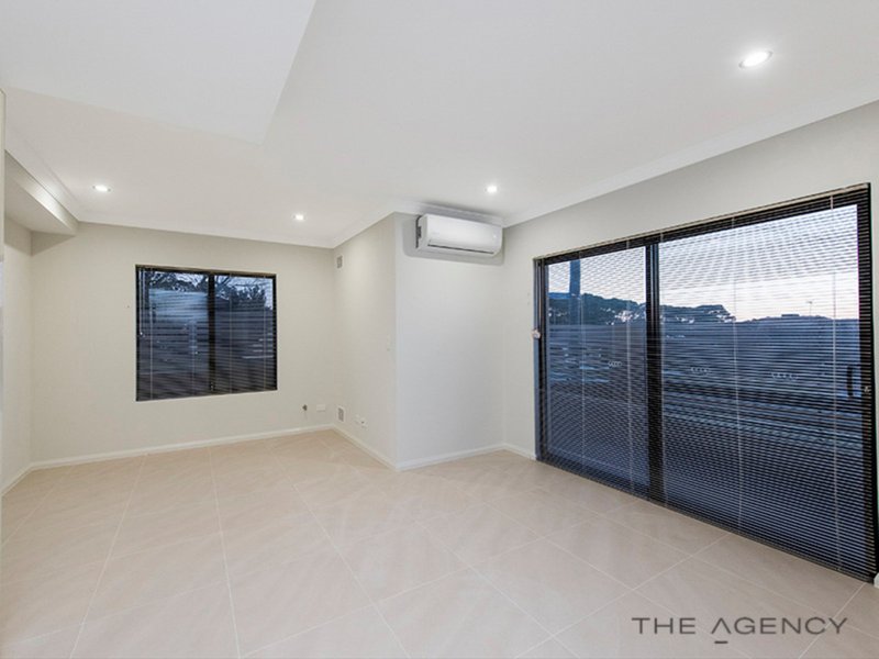 Photo - 3/10 Wychchross Street, Westminster WA 6061 - Image 24