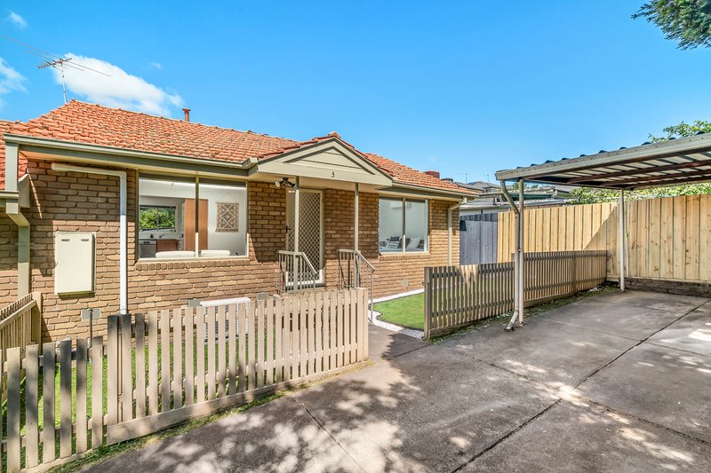 3/100 Ferntree Gully Road, Oakleigh East VIC 3166