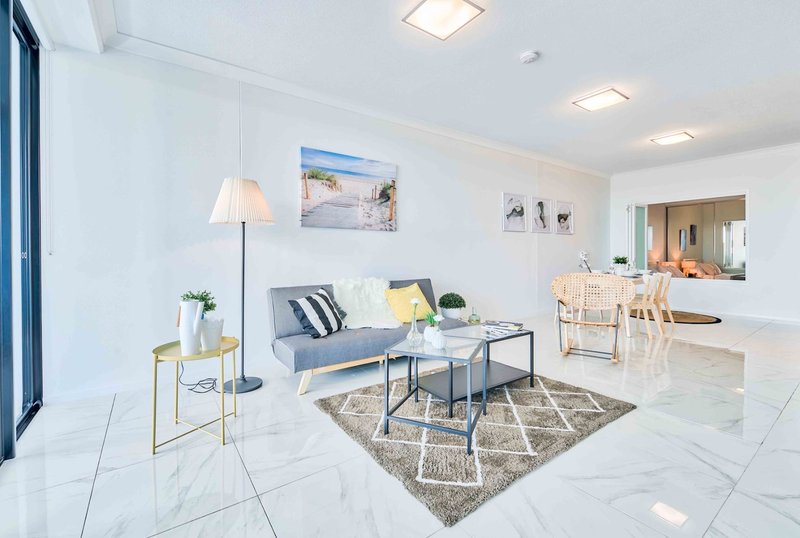 Photo - 31003/5 Harbour Side Court, Biggera Waters QLD 4216 - Image 5
