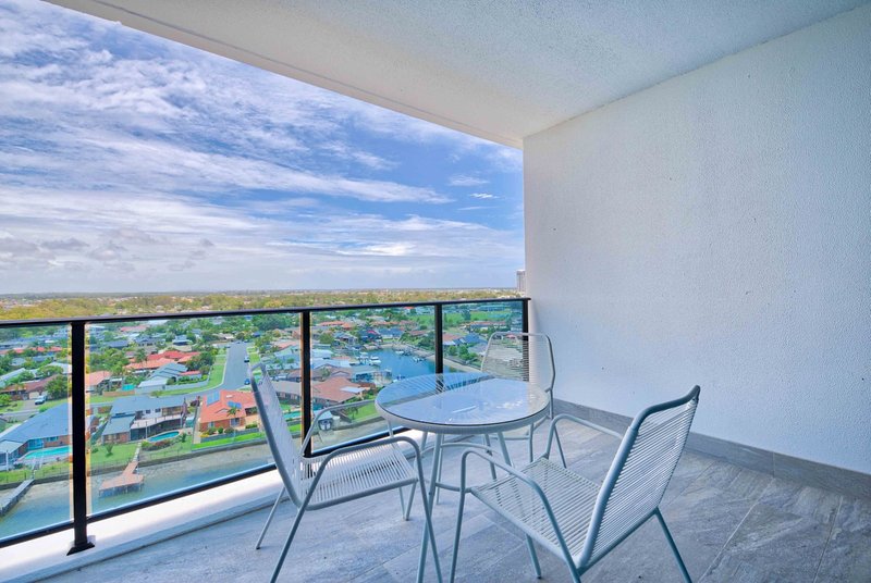 Photo - 31003/5 Harbour Side Court, Biggera Waters QLD 4216 - Image 21