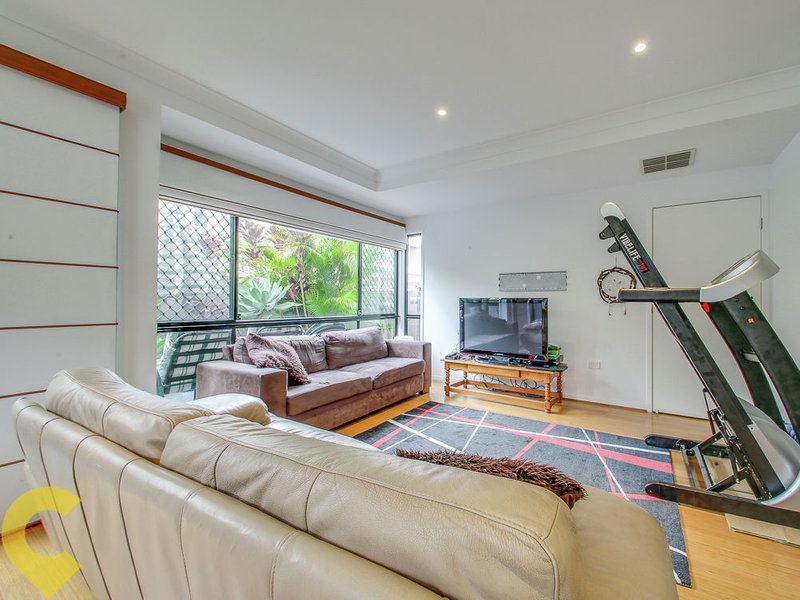 Photo - 3/101 Gillies Street, Zillmere QLD 4034 - Image 3