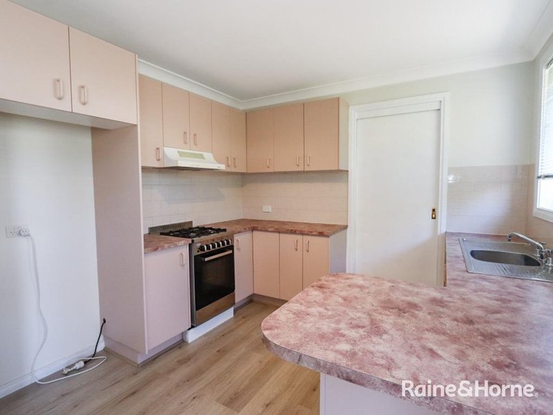 Photo - 3/101 Stewart Street, Bathurst NSW 2795 - Image 2