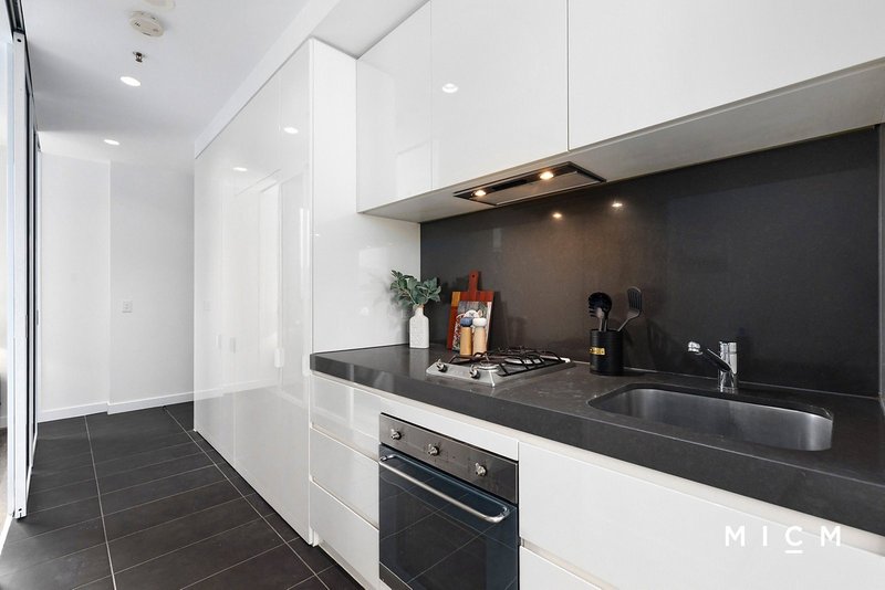 Photo - 310/141-149 Roden Street, West Melbourne VIC 3003 - Image 4