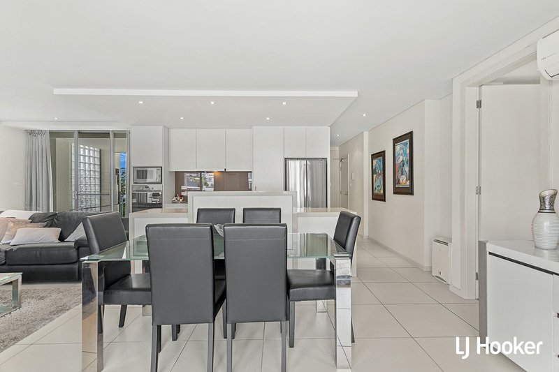 Photo - 3/102 Magnus Street, Nelson Bay NSW 2315 - Image 11