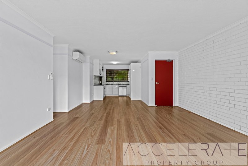 Photo - 3/102 Rockbourne Terrace, Paddington QLD 4064 - Image 6