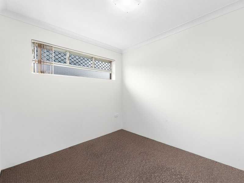 Photo - 3/102 Vernon Street, Nundah QLD 4012 - Image 5