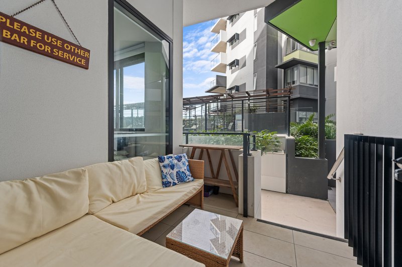 Photo - 3102/16 Aspinall Street, Nundah QLD 4012 - Image 14