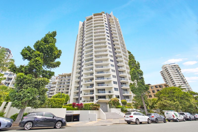 Photo - 3102/21-31 Cypress Avenue, Surfers Paradise QLD 4217 - Image 17