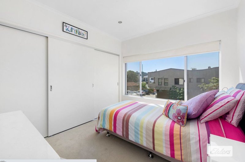 Photo - 3/104 Kembla Street, Wollongong NSW 2500 - Image 10