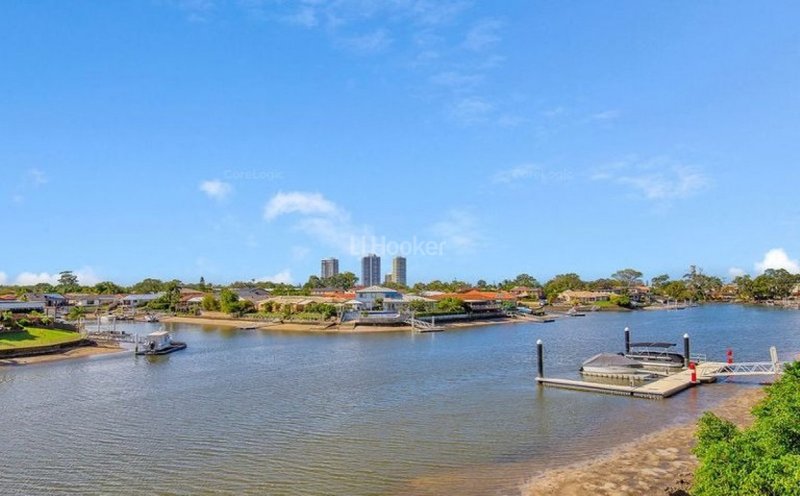 Photo - 3105/5 Harbour Side Court, Biggera Waters QLD 4216 - Image 14