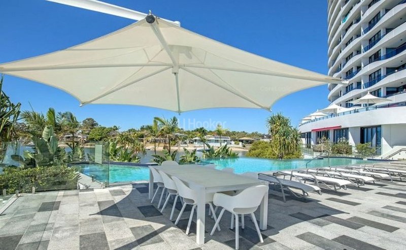 Photo - 3105/5 Harbour Side Court, Biggera Waters QLD 4216 - Image 16